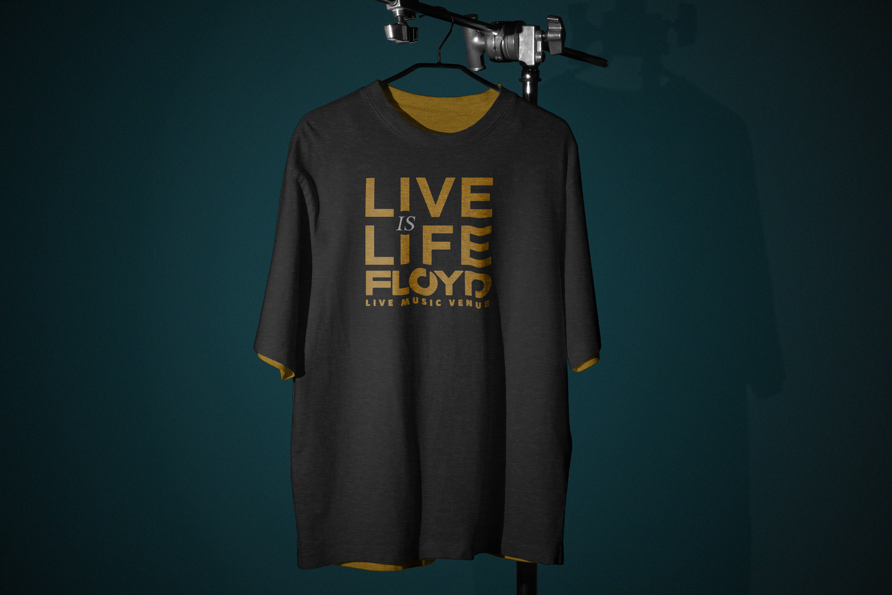 Floyd official Merch - t-shirt.